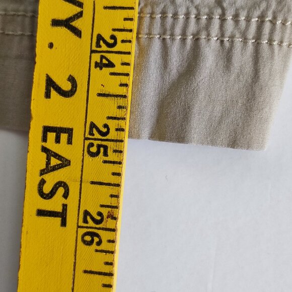 DKNY Jeans bermuda cargo short cream colour women's size 6 - Picture 13 of 15